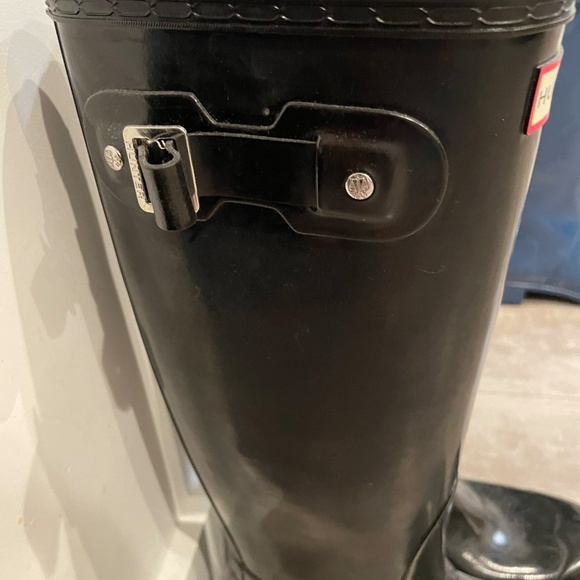Hunter Original Rain Boots in Gloss - Black size 7 - Picture 4 of 5